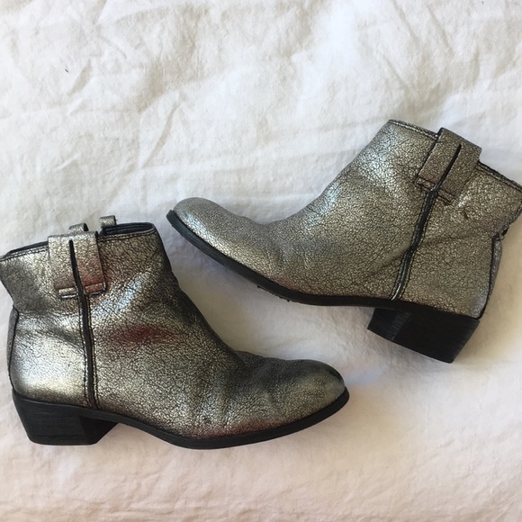 sam edelman silver boots